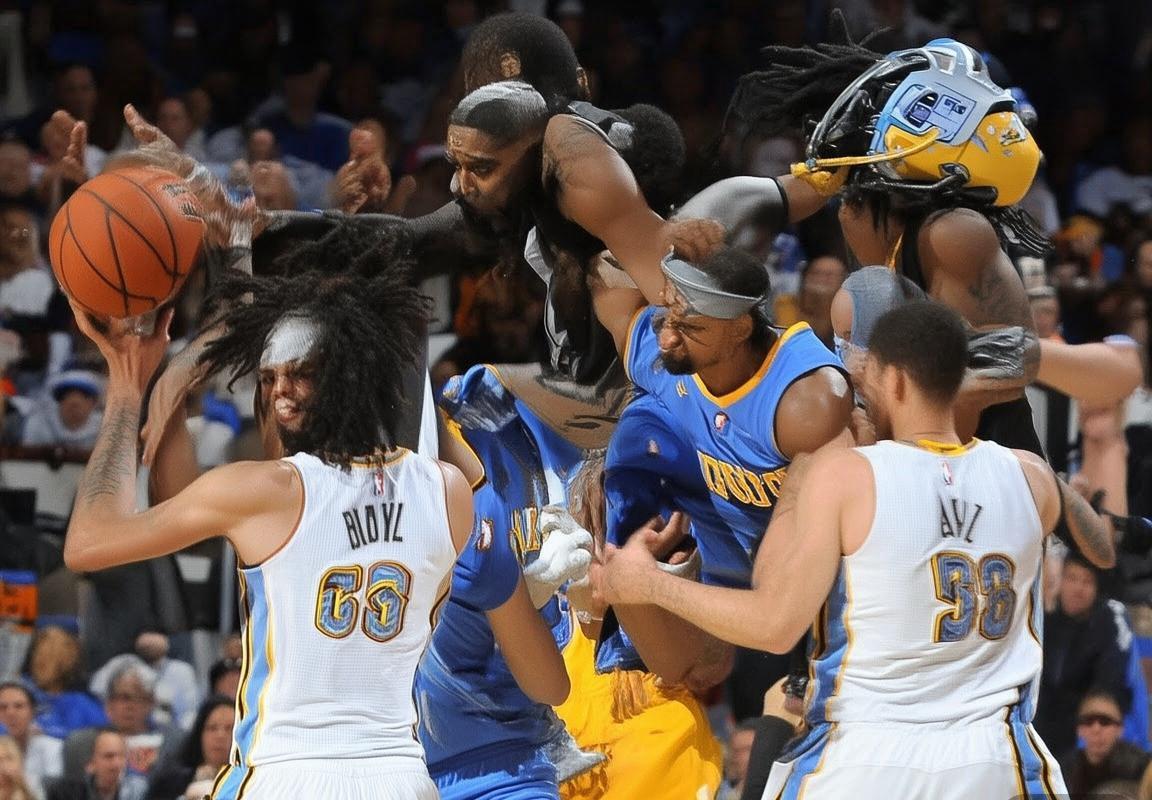 NBA焦点战：詹姆斯约基奇巅峰对决，骑士险胜掘金(图2)