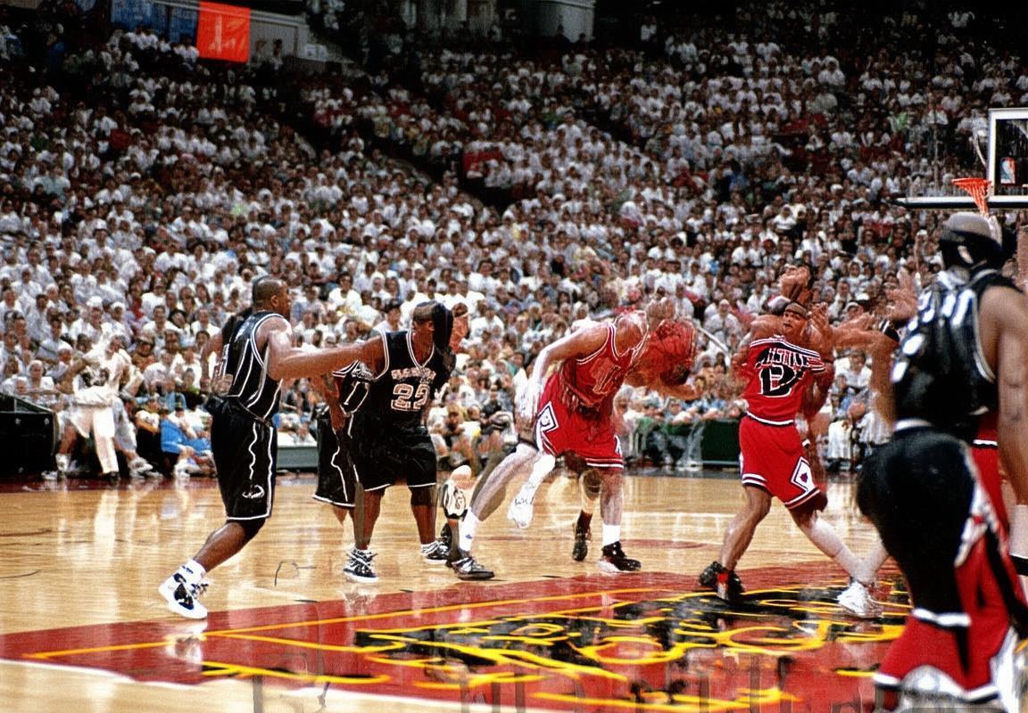 1999年NBA总决赛：马刺逆袭公牛，罗